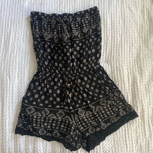 Black Patterned Strapless Romper